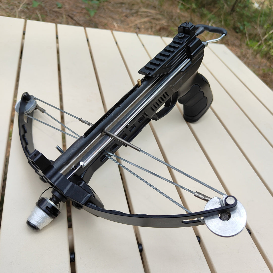 One crossbow, two ways to play: The hunting revolution of portable pistol crossbows